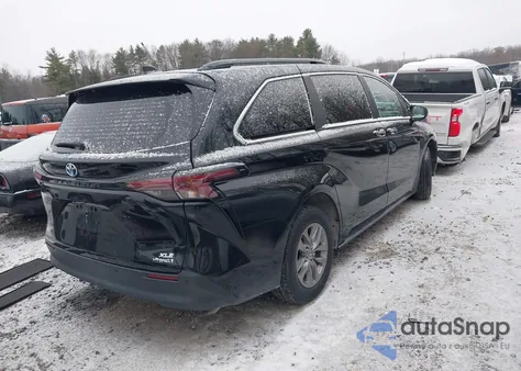 2024 Toyota Sienna Xle from USA, damaged, VIN 5TDYRKEC6RS206960